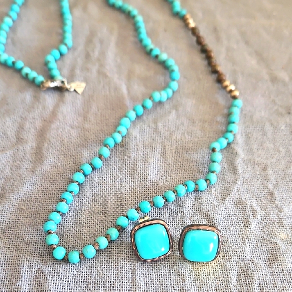 Turquoise Beaded Necklace and Earring Lot EUC
